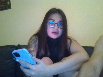 Lisana1 webcam model stream image