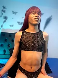 Katy_bratz_ webcam model stream image