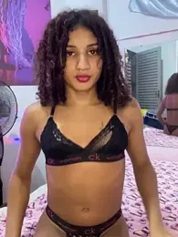 Jade_Munich webcam model stream image