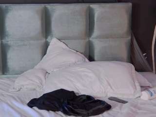 arii-moon webcam model stream image