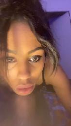 Pierreali webcam model stream image