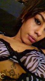 Pierreali webcam cam4 model stream image