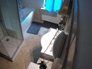 voyeurcam-julmodels-bath-2nd-2 webcam model stream image