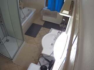 voyeurcam-julmodels-bath-2nd-2 webcam model stream image