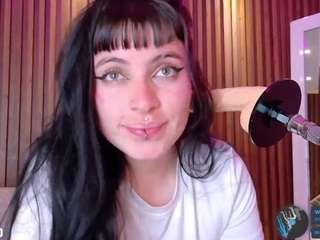 lucysmith7 webcam model stream image