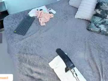 angiee_roses webcam model stream image