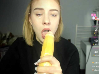 KissyKristy webcam model stream image