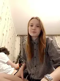 EvgeniyXAnna webcam model stream image