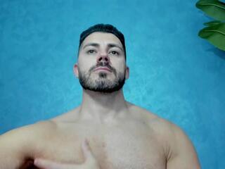 Cutler Q webcam model stream image