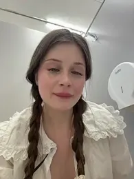 mmelicious webcam stripchat model stream image