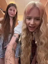 mmelicious webcam model stream image