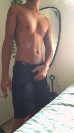 elvisnaomorreu webcam model stream image