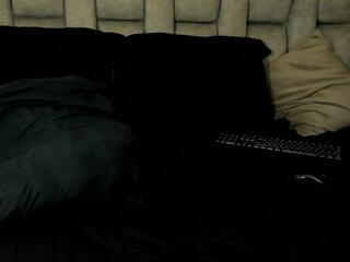 Marks Saenz webcam model stream image