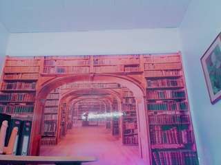 emeli-roushot webcam camsoda model stream image