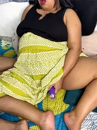 Kareena_kapoorr webcam model stream image