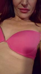 Sexywifey22 webcam model stream image