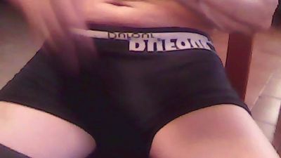 TUYOh webcam cam4 model stream image