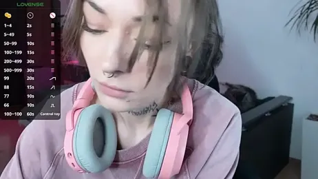 pale_skin webcam model stream image