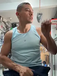 Paul22cm- webcam model stream image