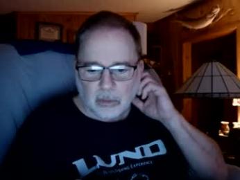 bigthicksatisfying2 webcam model stream image
