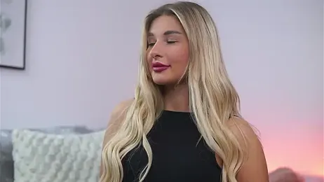 AvaShayy webcam model stream image