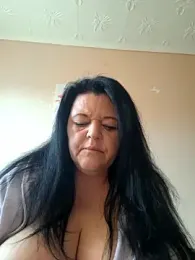 BlacReign webcam model stream image