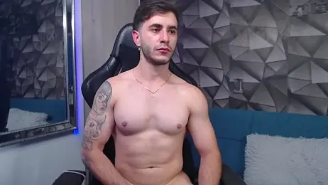 Latino_stud4u webcam model stream image