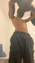 Tiago_570 webcam model stream image