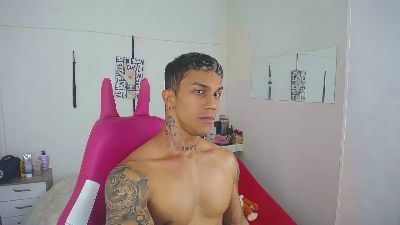 Leonard_Price webcam model stream image
