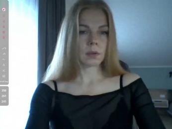 BlondaTina webcam model stream image
