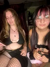 space_g1rl webcam stripchat model stream image