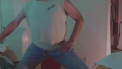 hungpisspig webcam model stream image