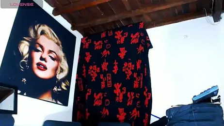 licy_blonde_hot webcam stripchat model stream image