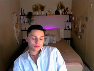 Marcus Bender webcam model stream image