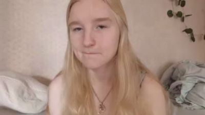 MyongFukunaga webcam model stream image