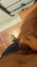 Pollopoyon webcam model stream image