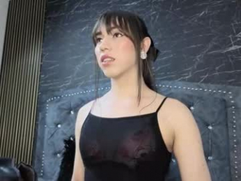 diosaa_golden webcam model stream image