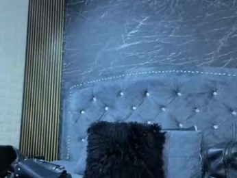 diosaa_golden webcam model stream image