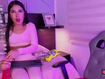 violet_spencer webcam model stream image