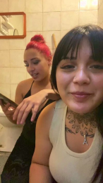 Lacoloymorocha webcam model stream image