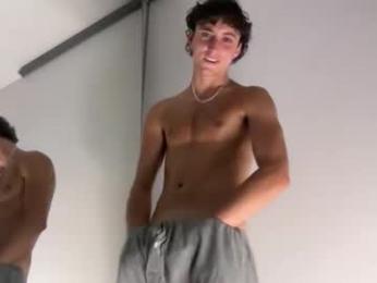 loves_leo webcam model stream image