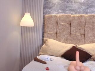 Brooke Adamss webcam model stream image