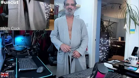 OnlineBossUK webcam model stream image