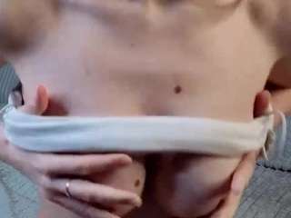 ainsleycordner webcam model stream image