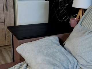 ainsleycordner webcam model stream image