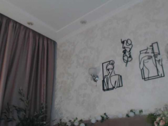 EmilyAngel webcam model stream image