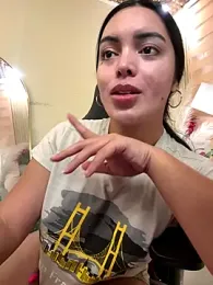 TS-SimplyTheBest webcam model stream image