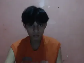 Kyoshi_19 webcam model stream image