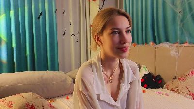 ElissaKlebanow webcam model stream image