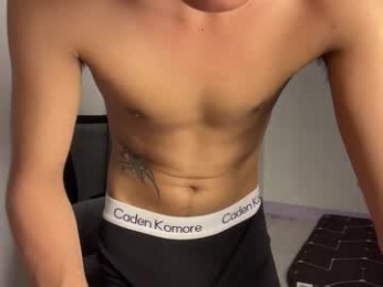 hot_cuteboy02 webcam model stream image
